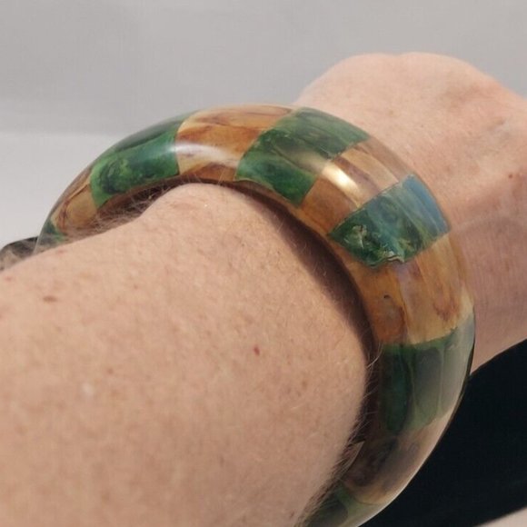 KENNETH JAY LANE CHUNKY BANGLE BRACELET LUCITE BAMBOO WOOD GREEN BROWN 1.5" VTG - Picture 6 of 8